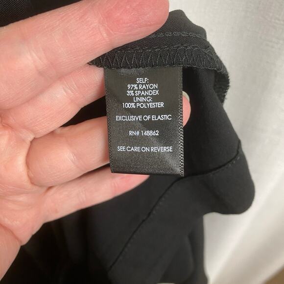 Torrid Black Challis Tie Front Culotte Jumpsuit Sz.4 - Picture 13 of 15